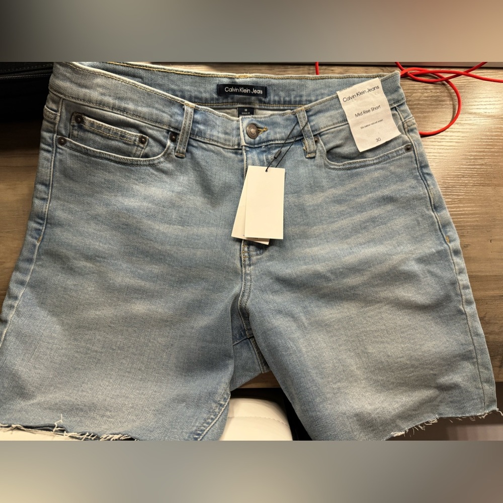 Calvin Klein shorts NWT